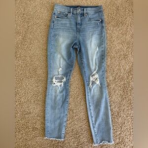 GAP Women's Light Blue Distressed Skinny Jeans